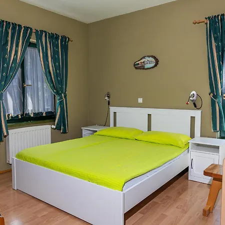 Breza And Bistro Hotel 3*