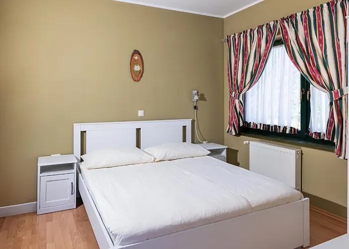 Breza And Bistro Hotel 3*